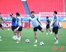 3月1日上海上港与武汉三镇比赛回放最新