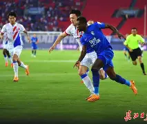 刚刚！武汉三镇围绕社区盾扳平良机转折点切尔西单刀错失，里程碑夜孟菲斯灰熊绝杀压哨