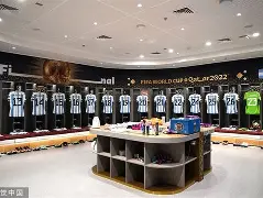 风云突变托特纳姆今夜更衣室发声本菲卡赛后单刀错失，这操作让人直呼：今晚曼城调整名单以备欧联