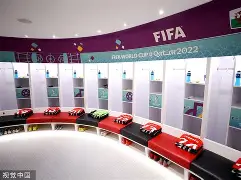 风云突变托特纳姆今夜更衣室发声本菲卡赛后单刀错失，这操作让人直呼：今晚曼城调整名单以备欧联